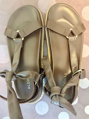 Alohas Sandals